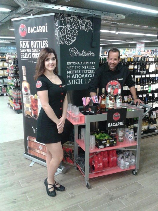 bar-solutions-bacardi-promo-in-super-market-00